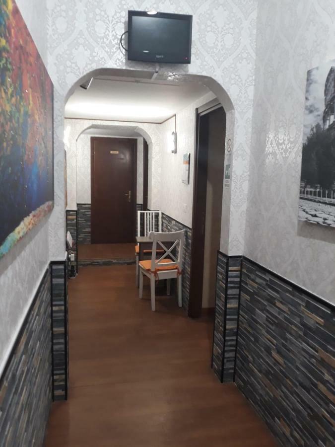 Renting Rooms Rome Buitenkant foto