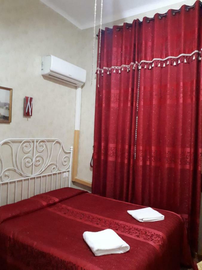 Renting Rooms Rome Buitenkant foto