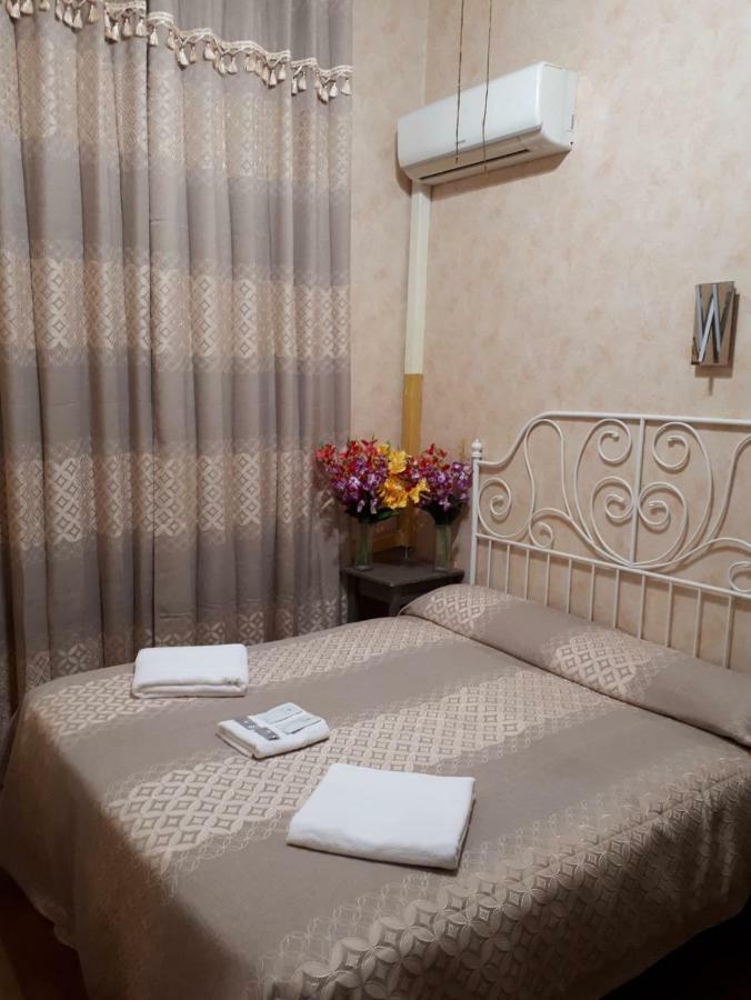 Renting Rooms Rome Buitenkant foto