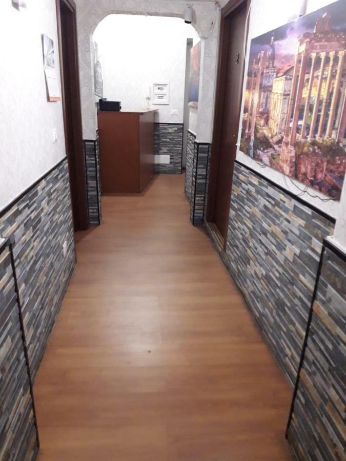 Renting Rooms Rome Buitenkant foto