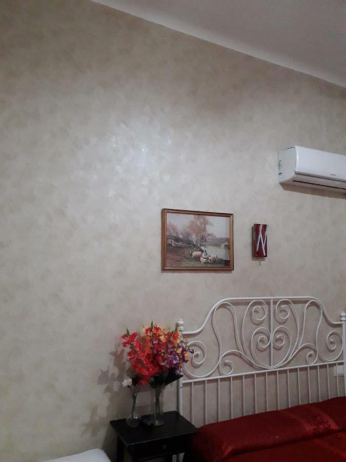Renting Rooms Rome Buitenkant foto