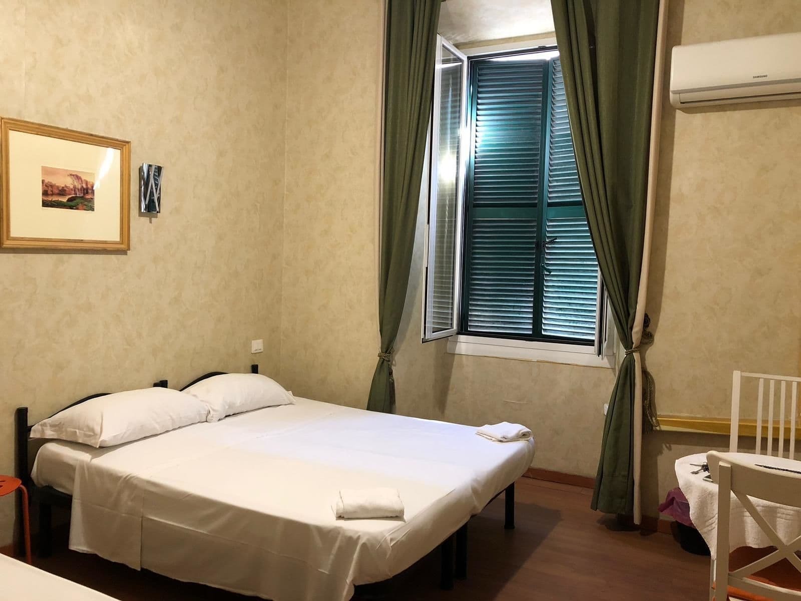 Renting Rooms Rome Buitenkant foto